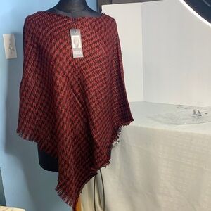 BIJOUX TERNER Houndstooth Red/Black poncho